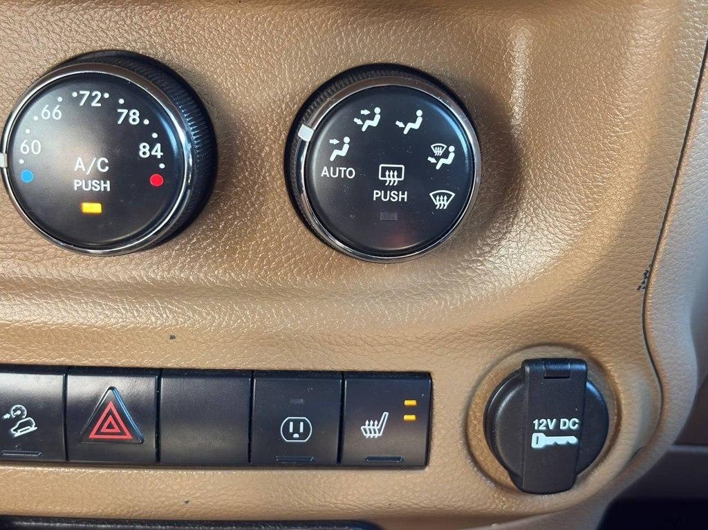 Jeep Wrangler Unlimited 4WD 4dr Rubicon 2014