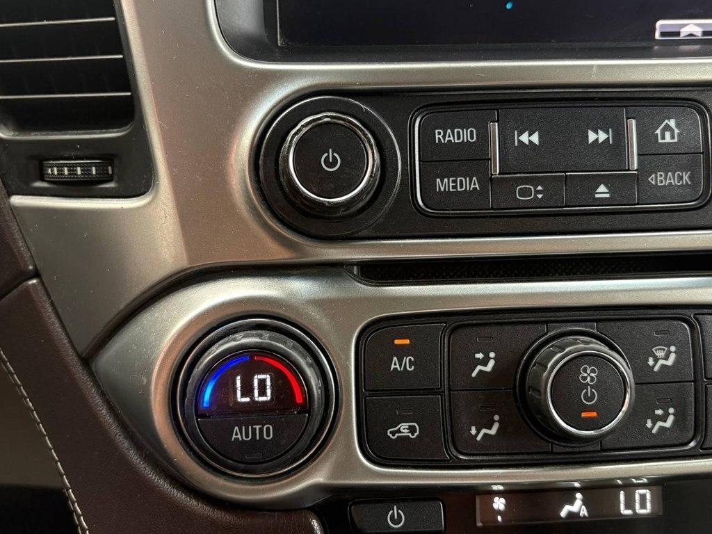 Chevrolet Suburban 2WD 4dr LT 2015