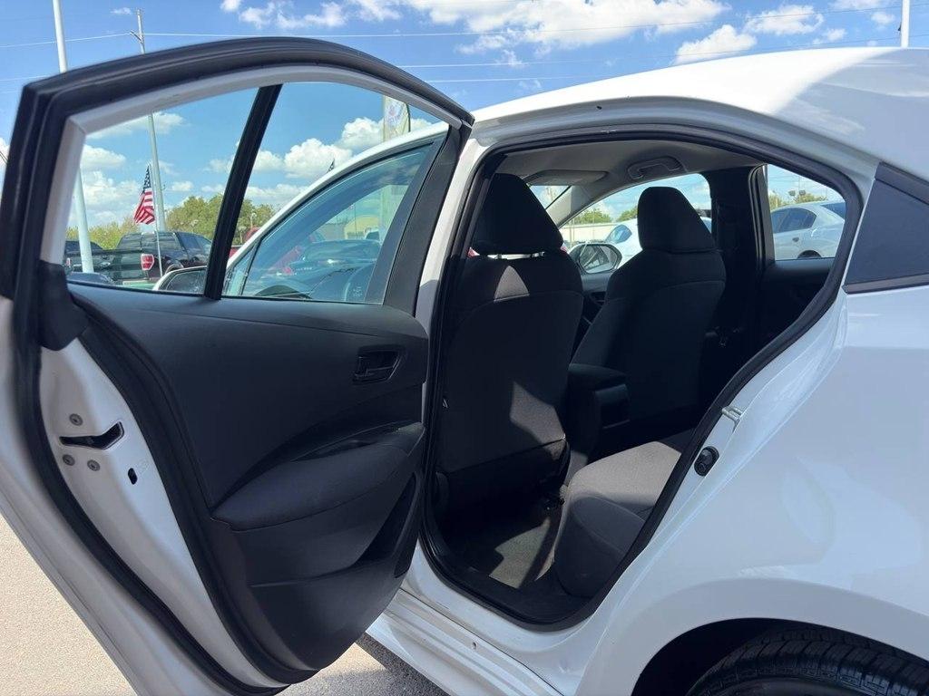 Toyota Corolla LE CVT (Natl) 2022