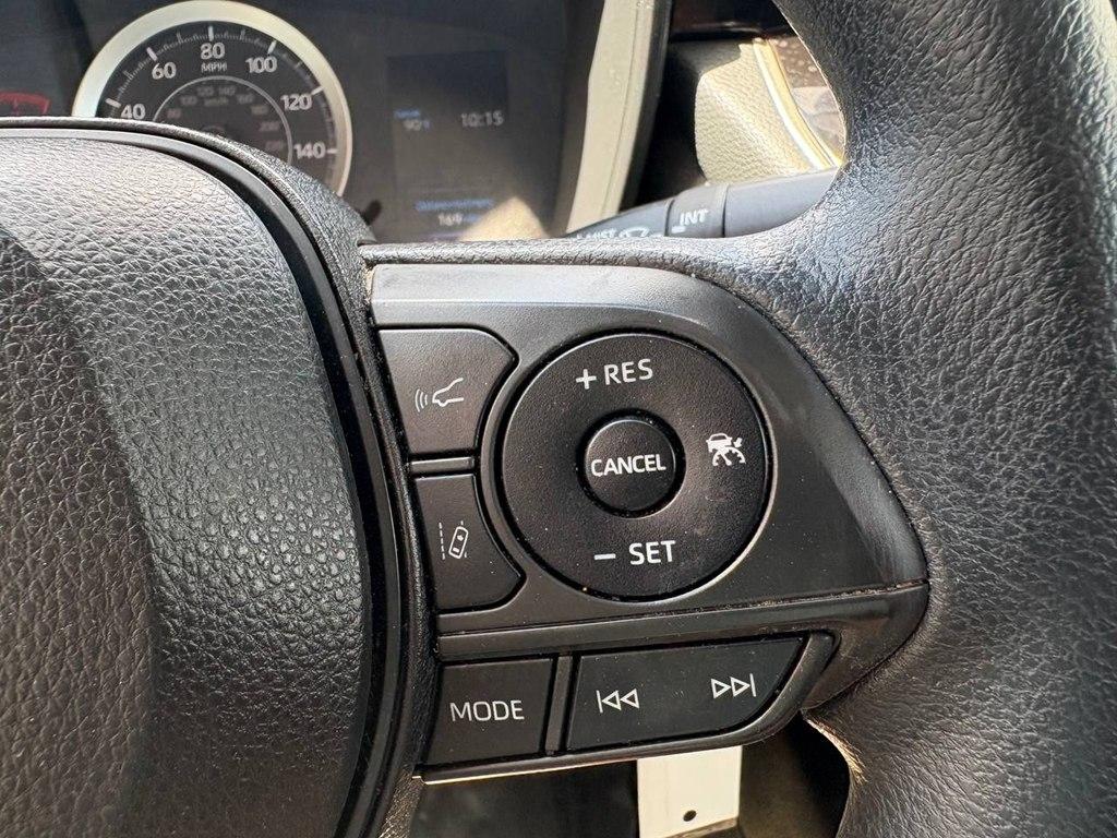 Toyota Corolla LE CVT (Natl) 2022