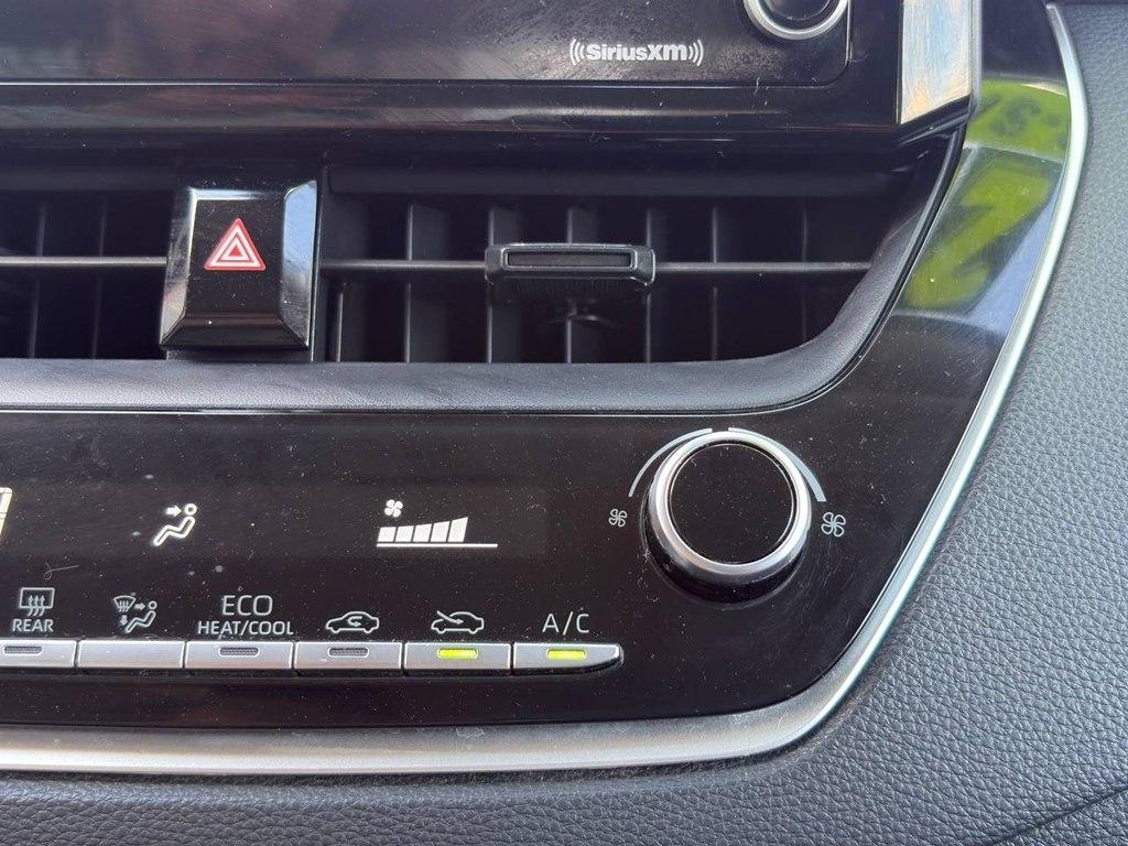 Toyota Corolla LE CVT (Natl) 2022