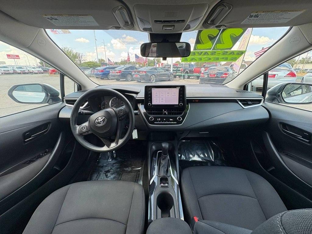 Toyota Corolla LE CVT (Natl) 2022
