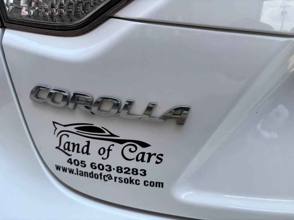 Toyota Corolla LE CVT (Natl) 2022