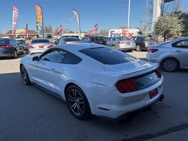Ford Mustang 2dr Fastback EcoBoost 2016