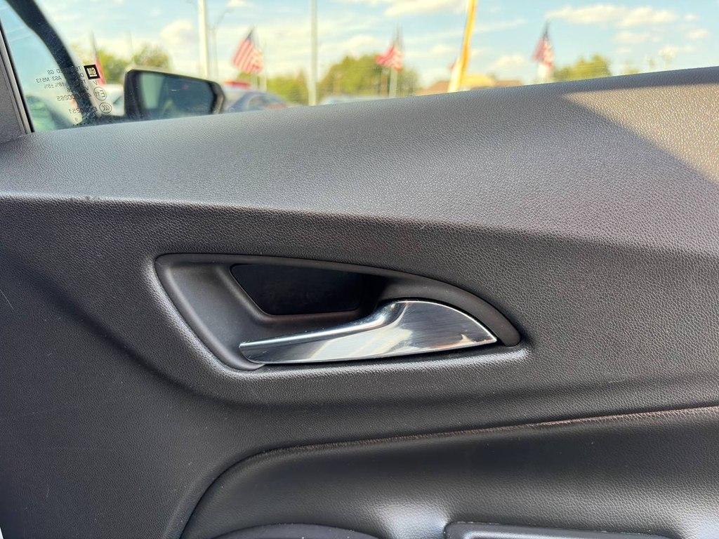 Chevrolet Equinox FWD 4dr LT w/2LT 2019