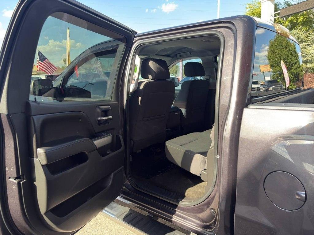 Chevrolet Silverado 1500 2WD Crew Cab 143.5" LT w/1LT 2016