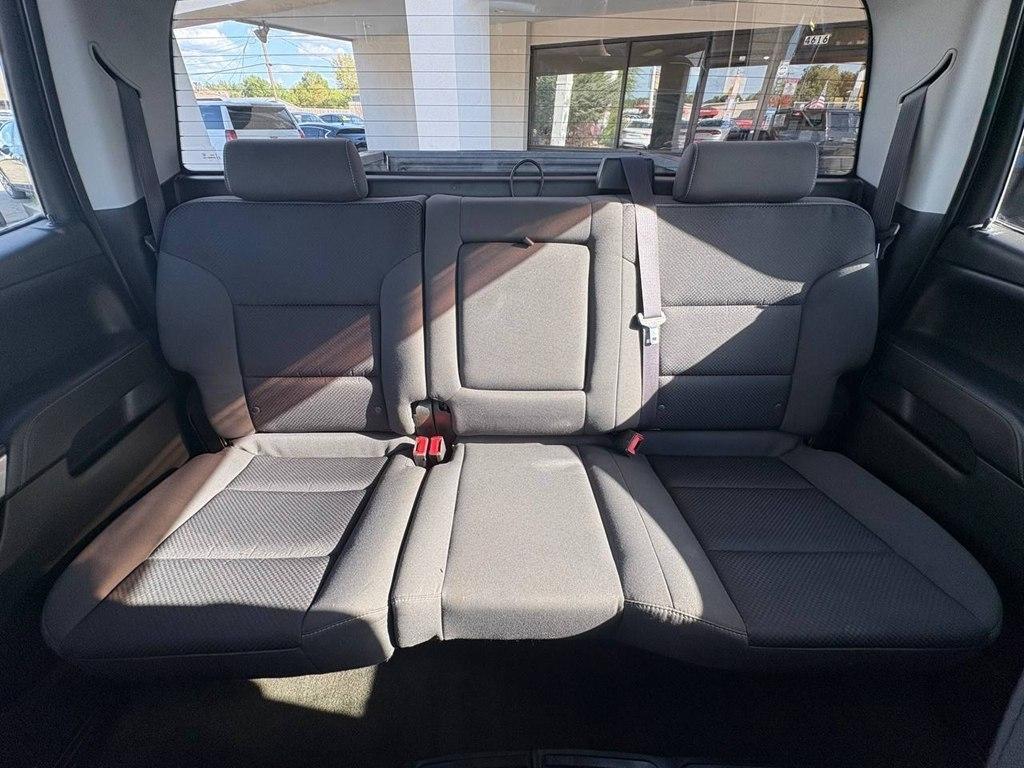 Chevrolet Silverado 1500 2WD Crew Cab 143.5" LT w/1LT 2016