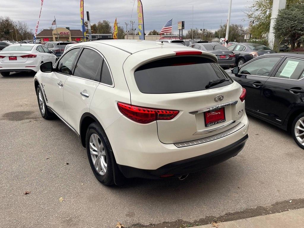 Infiniti QX70 AWD 4dr 2015
