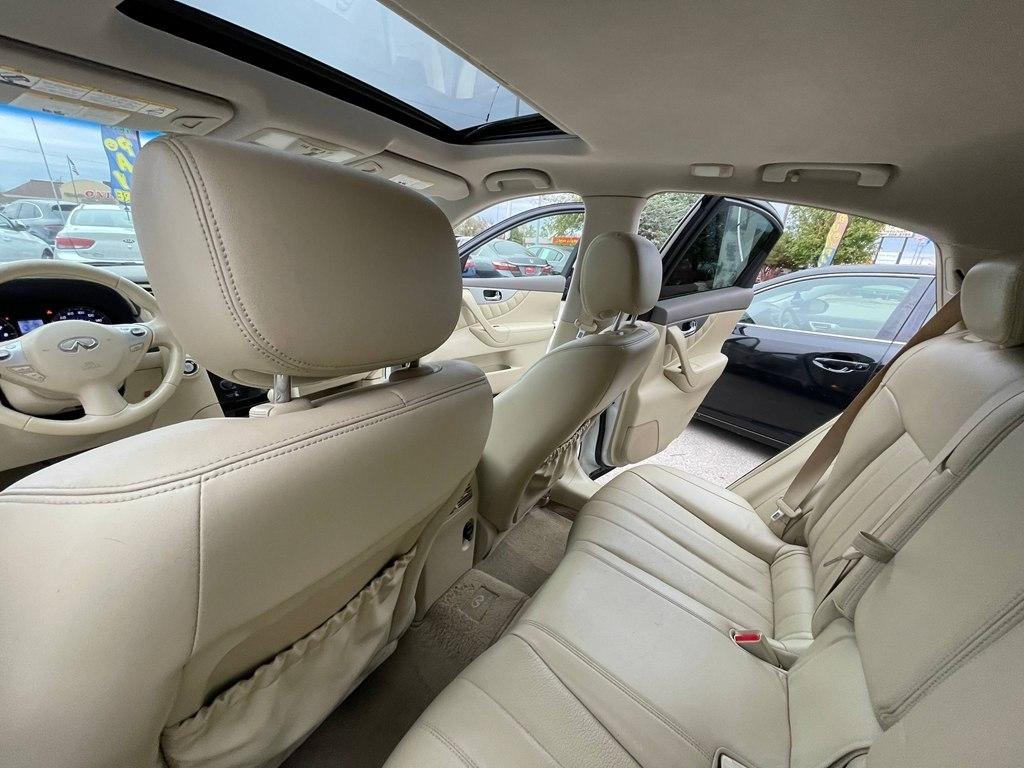 Infiniti QX70 AWD 4dr 2015