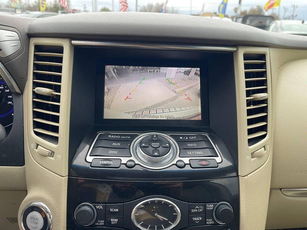 Infiniti QX70 AWD 4dr 2015