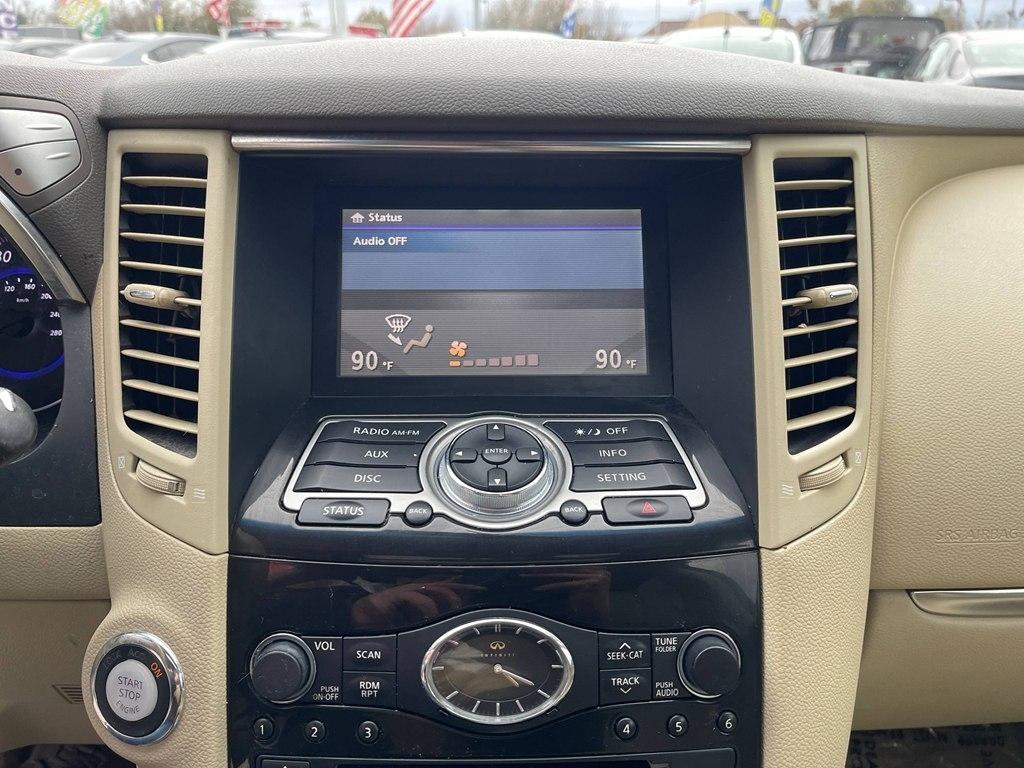 Infiniti QX70 AWD 4dr 2015