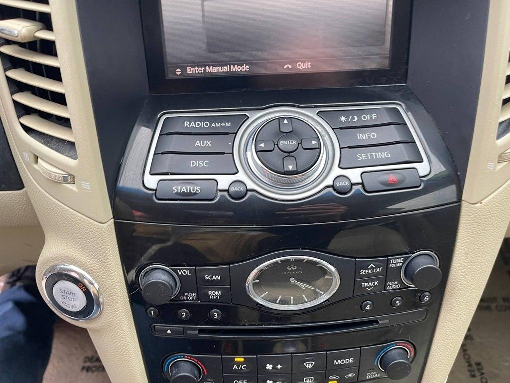 Infiniti QX70 AWD 4dr 2015
