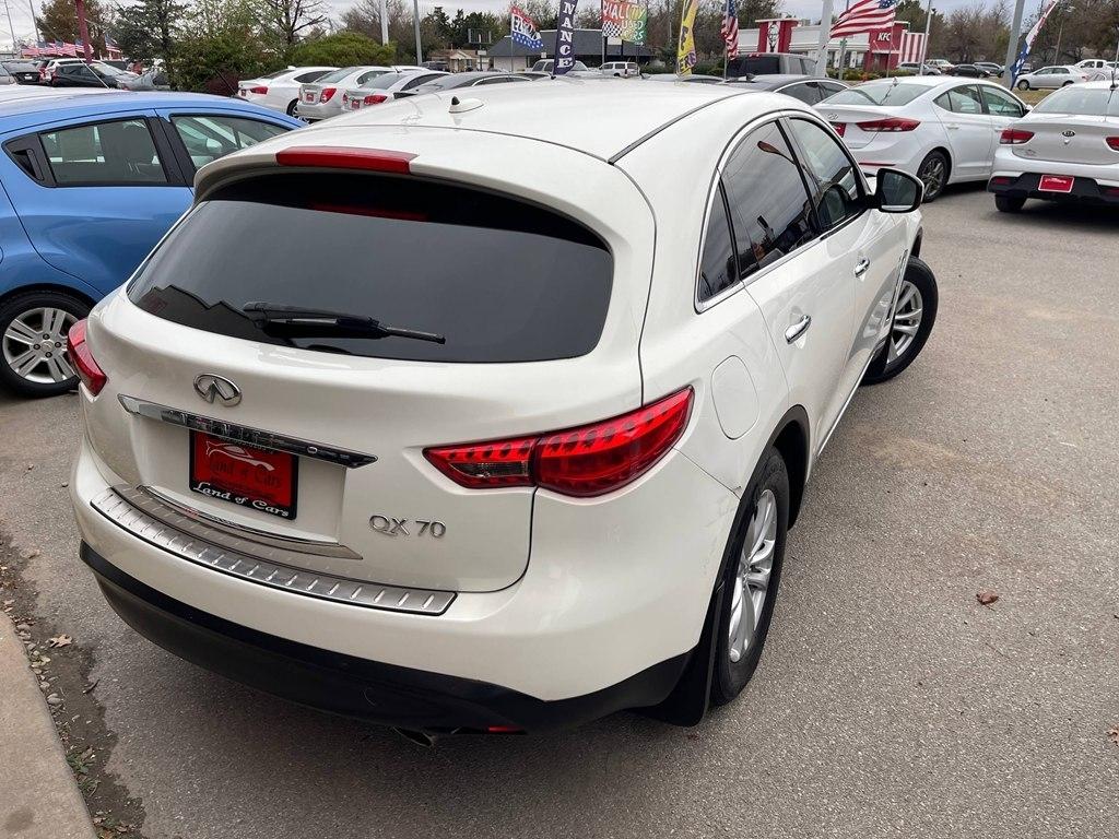 Infiniti QX70 AWD 4dr 2015