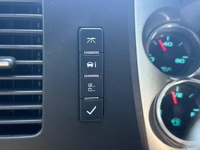 Chevrolet Silverado 1500 2WD Crew Cab 143.5" LT 2012