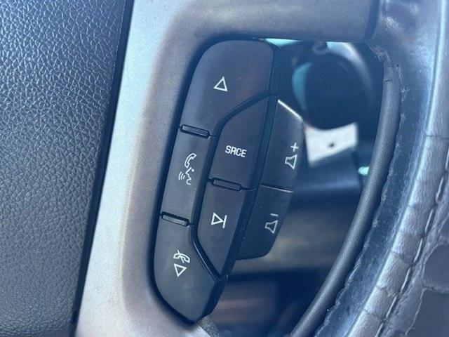 Chevrolet Silverado 1500 2WD Crew Cab 143.5" LT 2012