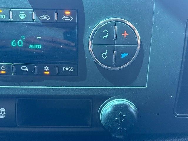Chevrolet Silverado 1500 2WD Crew Cab 143.5" LT 2012