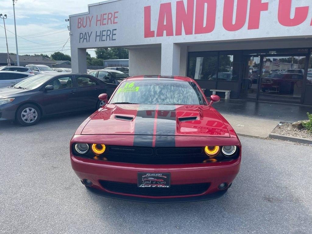 Dodge Challenger 2dr Cpe SXT 2016