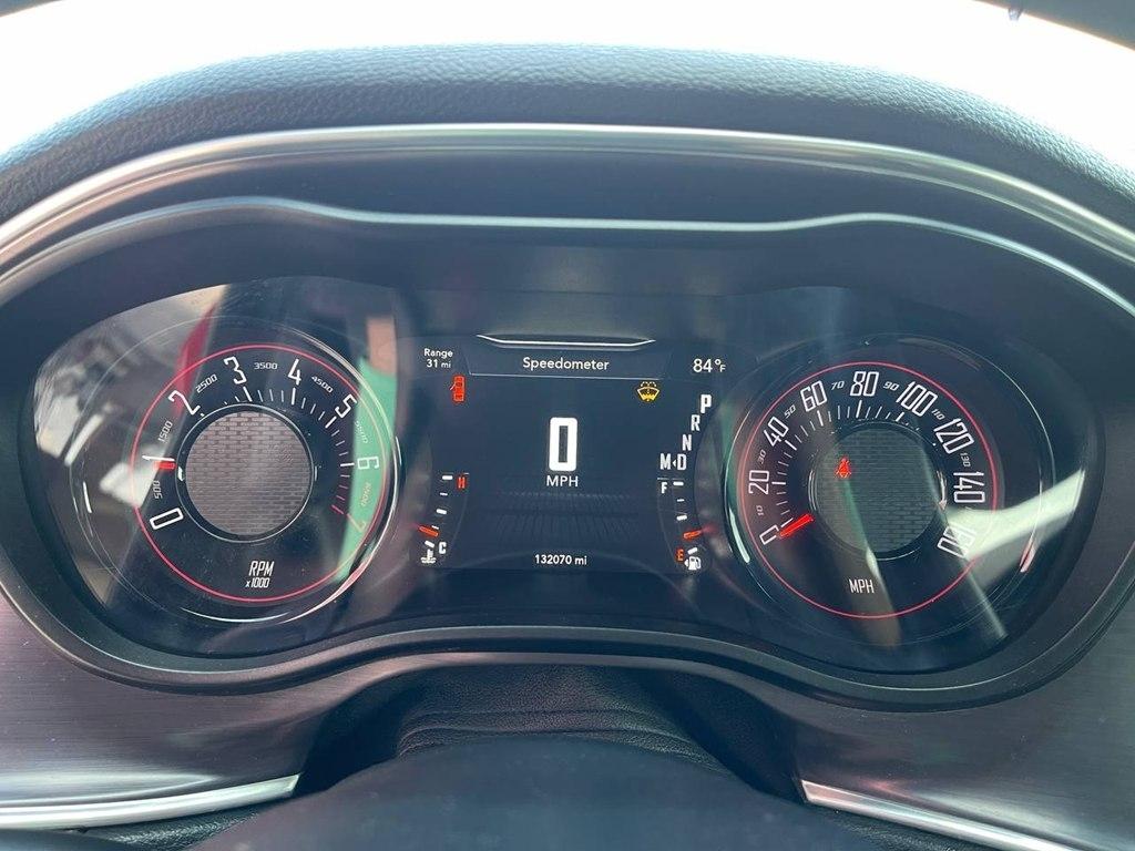 Dodge Challenger 2dr Cpe SXT 2016