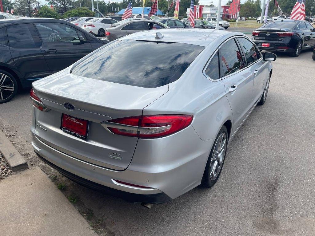 Ford Fusion SEL FWD 2019