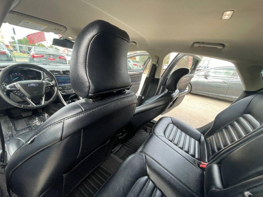 Ford Fusion SEL FWD 2019