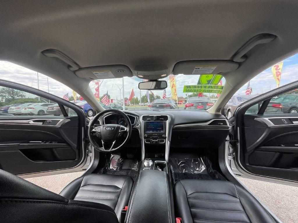 Ford Fusion SEL FWD 2019