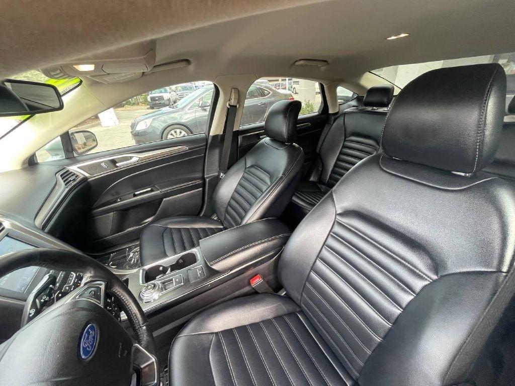 Ford Fusion SEL FWD 2019