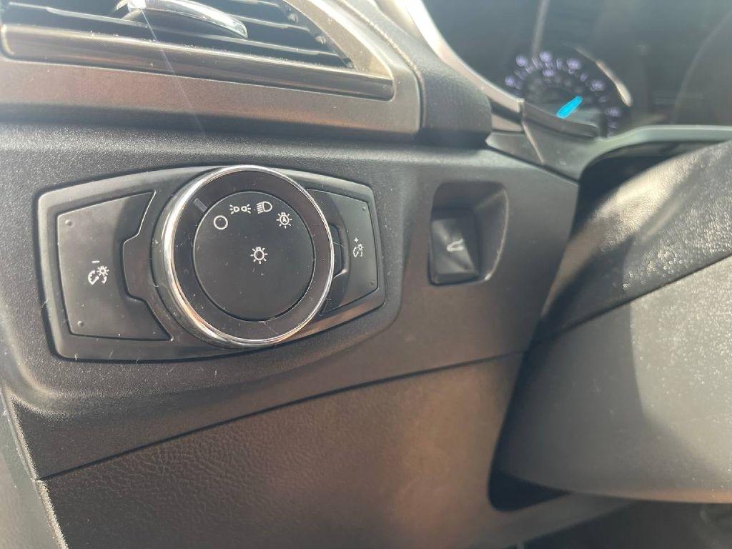 Ford Fusion SEL FWD 2019