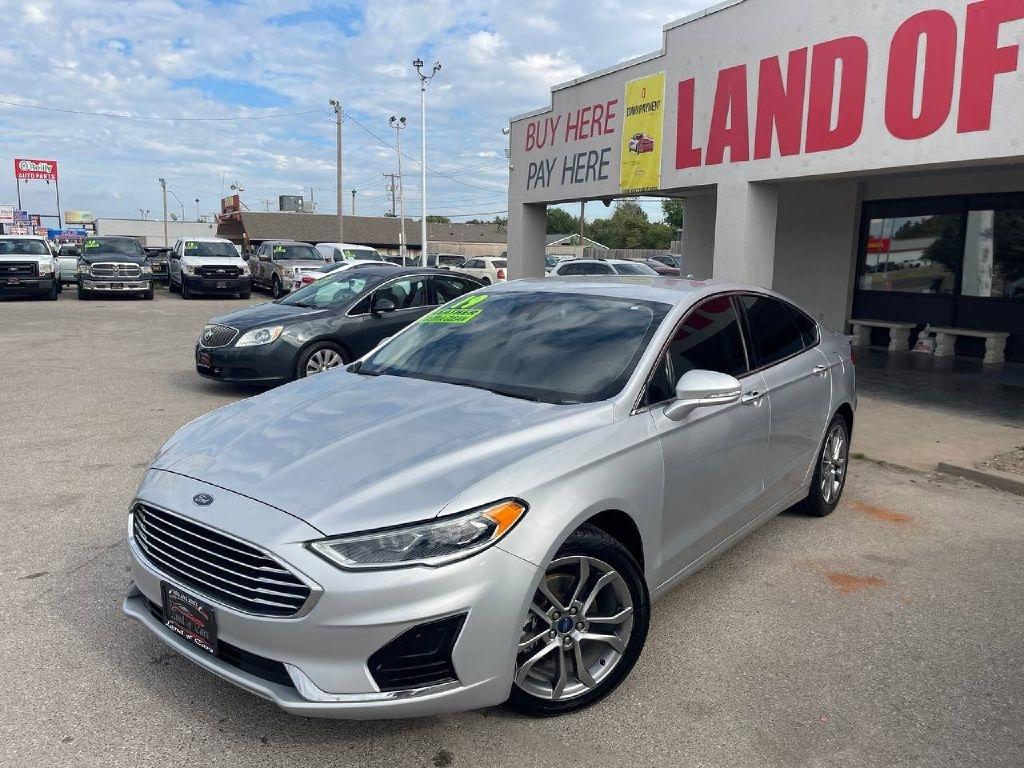 Ford Fusion SEL FWD 2019