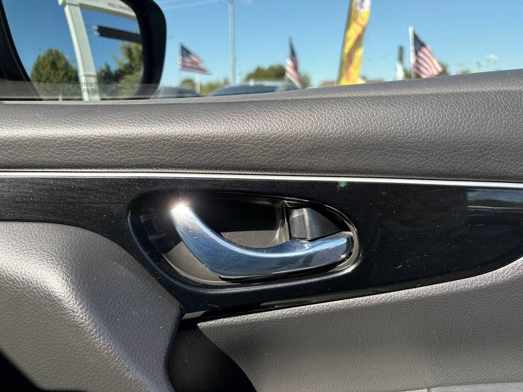 Nissan Rogue Sport FWD SL 2019