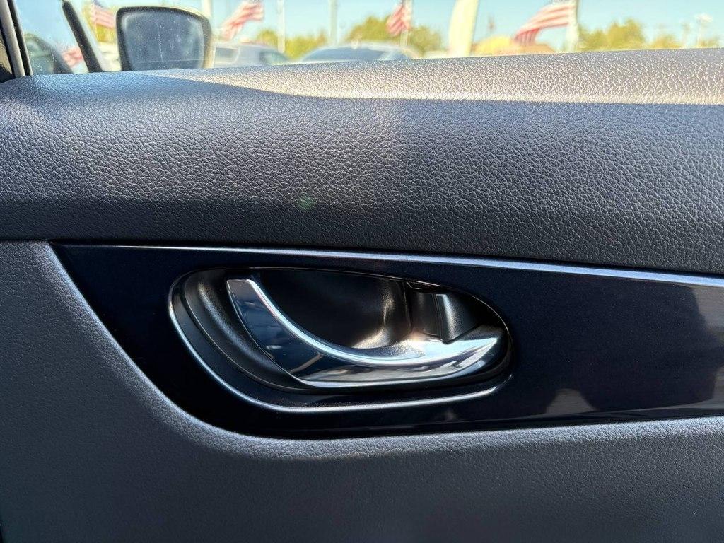 Nissan Rogue Sport FWD SL 2019