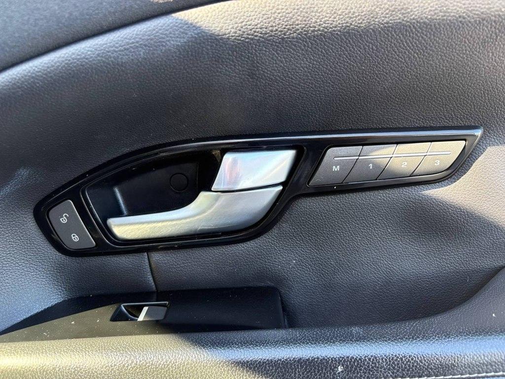 Land Rover Range Rover Evoque 5dr HB SE 2016