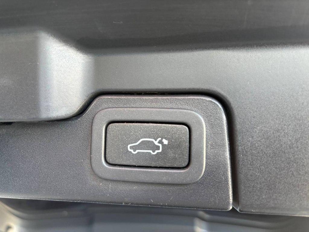 Land Rover Range Rover Evoque 5dr HB SE 2016