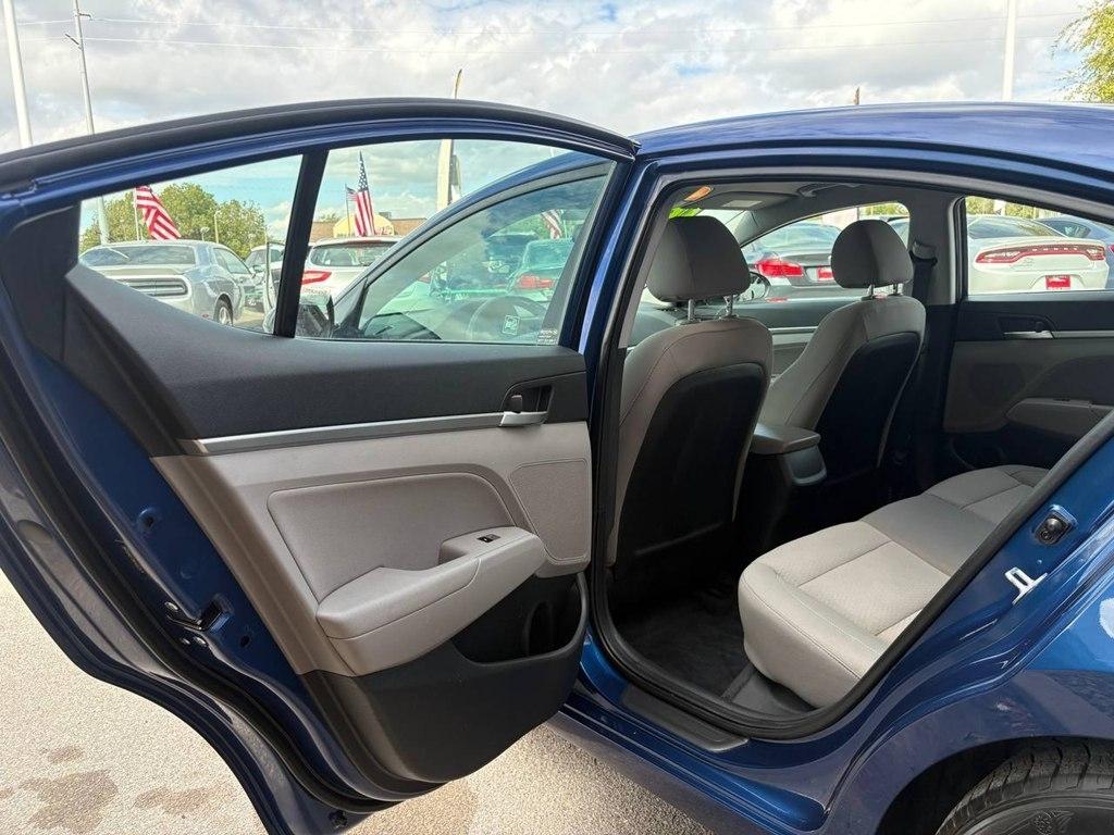 Hyundai Elantra SEL Auto 2019