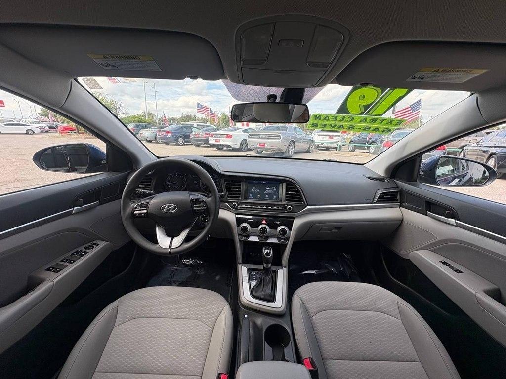 Hyundai Elantra SEL Auto 2019