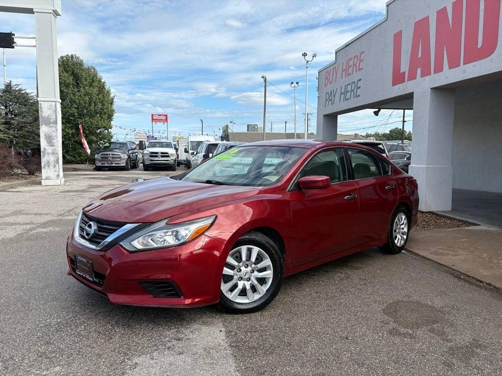 Nissan Altima 4dr Sdn I4 2.5 2016