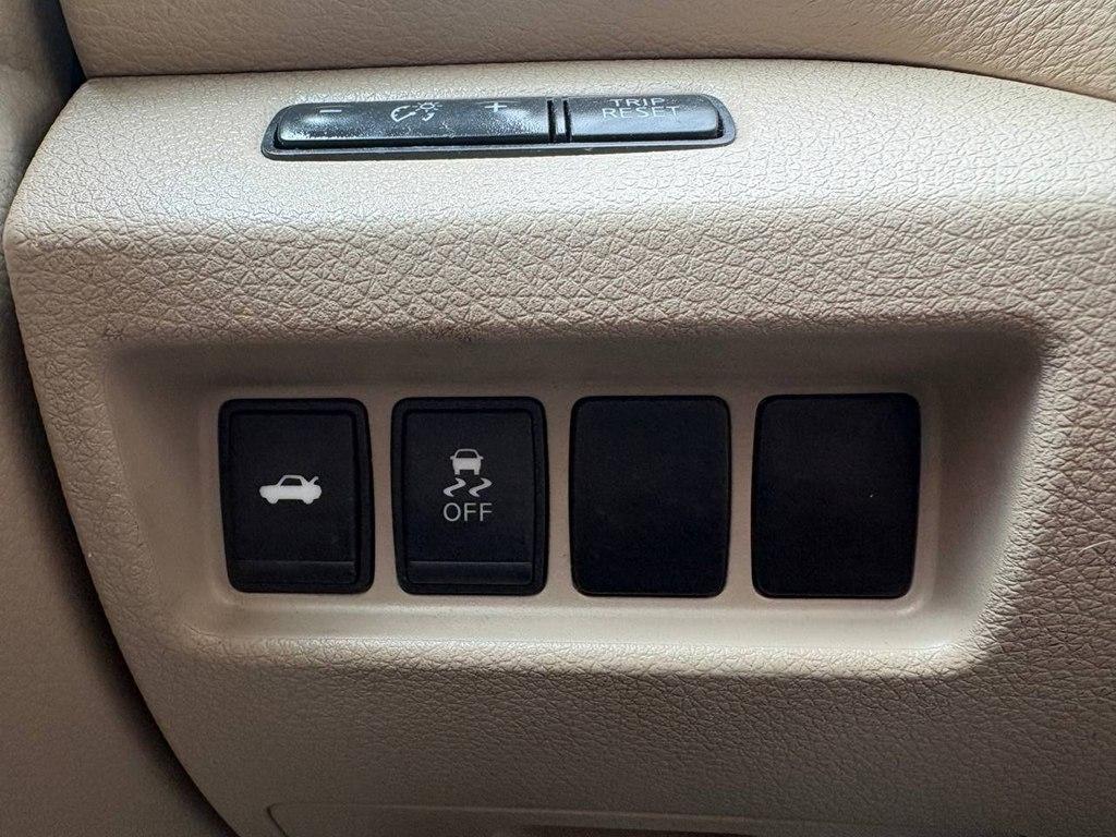 Nissan Altima 4dr Sdn I4 2.5 2016