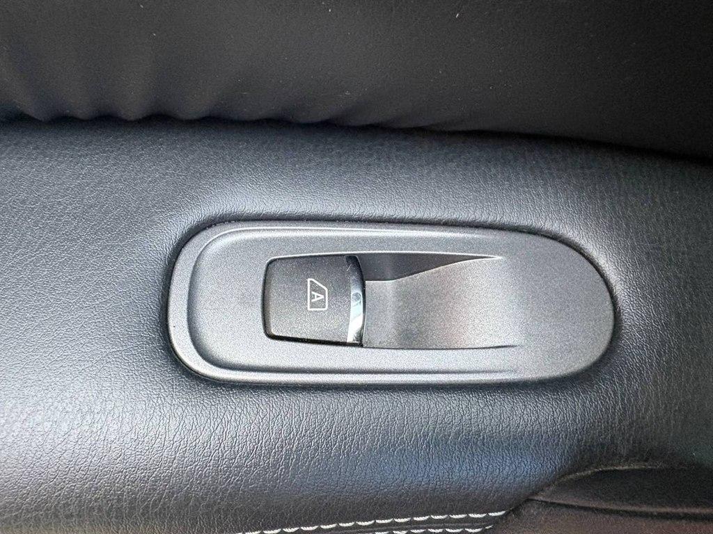 Nissan Armada 4x2 SL 2019