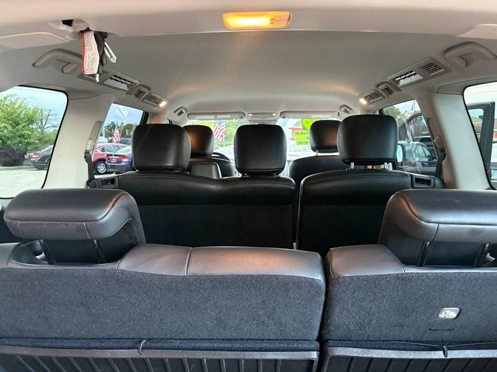 Nissan Armada 4x2 SL 2019