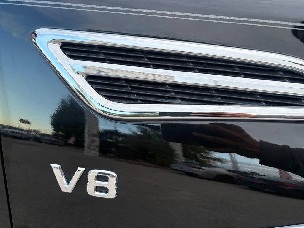 Nissan Armada 4x2 SL 2019