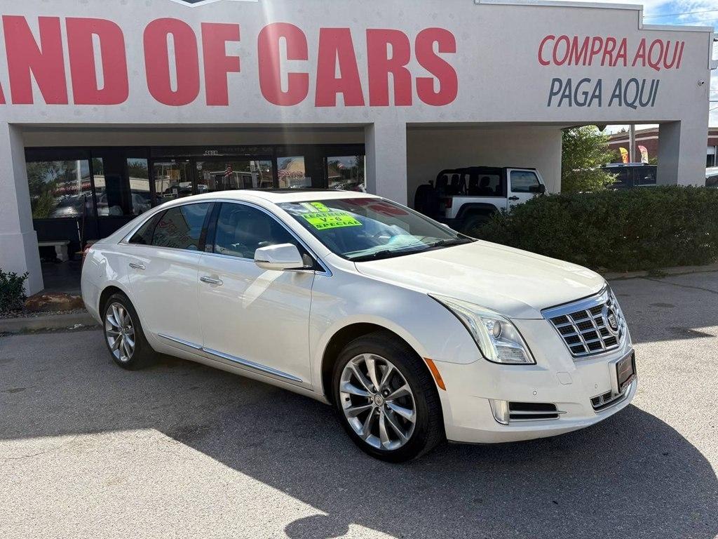 Cadillac XTS 4dr Sdn Luxury FWD 2013