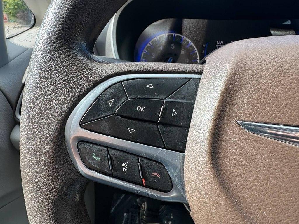 Chrysler Voyager LX FWD 2020