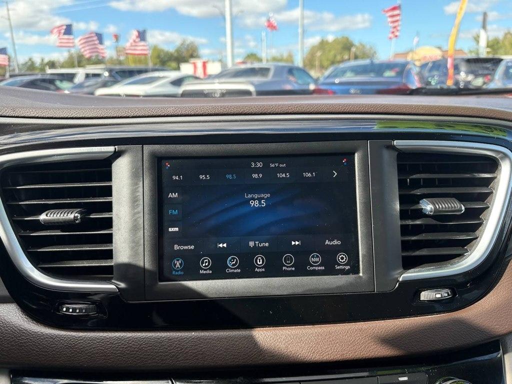 Chrysler Voyager LX FWD 2020
