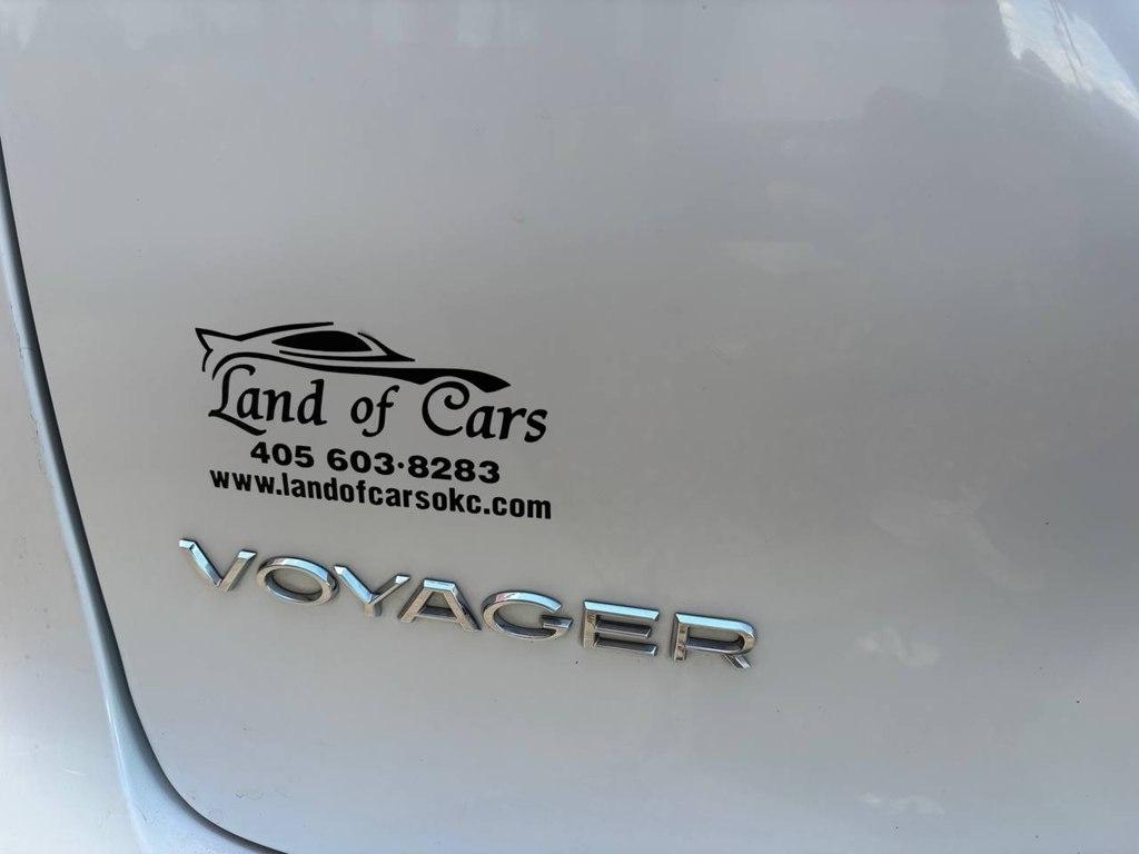 Chrysler Voyager LX FWD 2020
