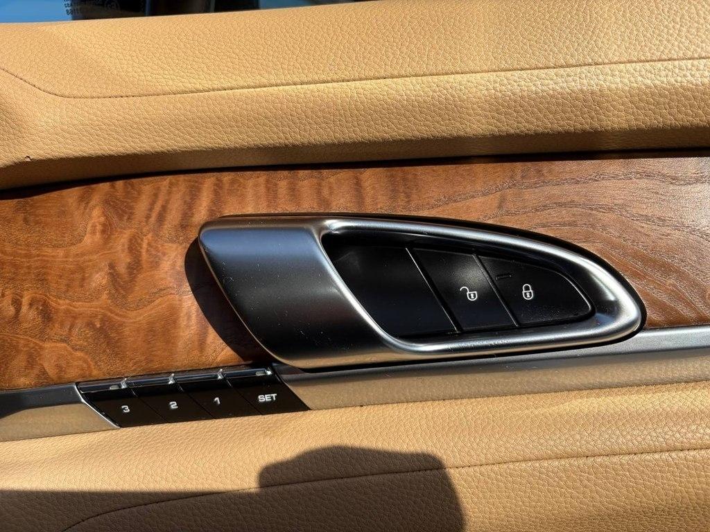 Porsche Panamera 4dr HB 4S 2014