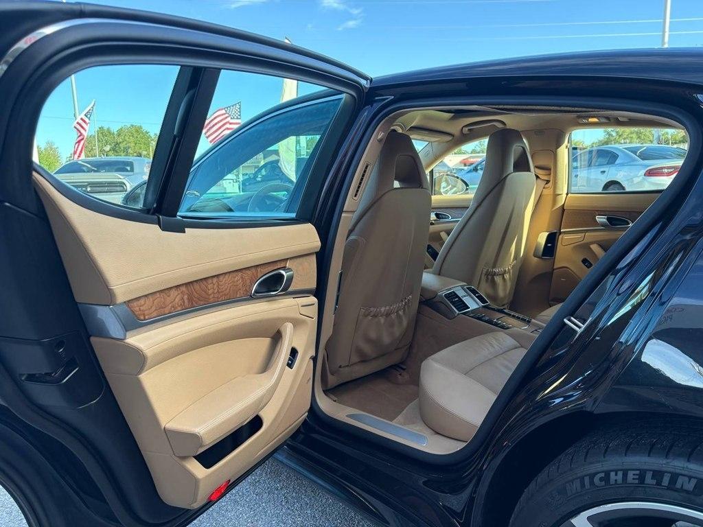 Porsche Panamera 4dr HB 4S 2014