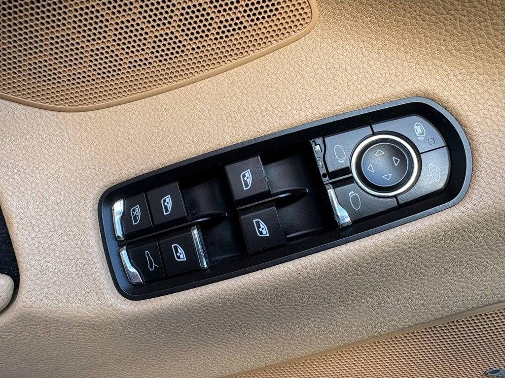 Porsche Panamera 4dr HB 4S 2014