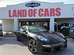 2014 Porsche Panamera 