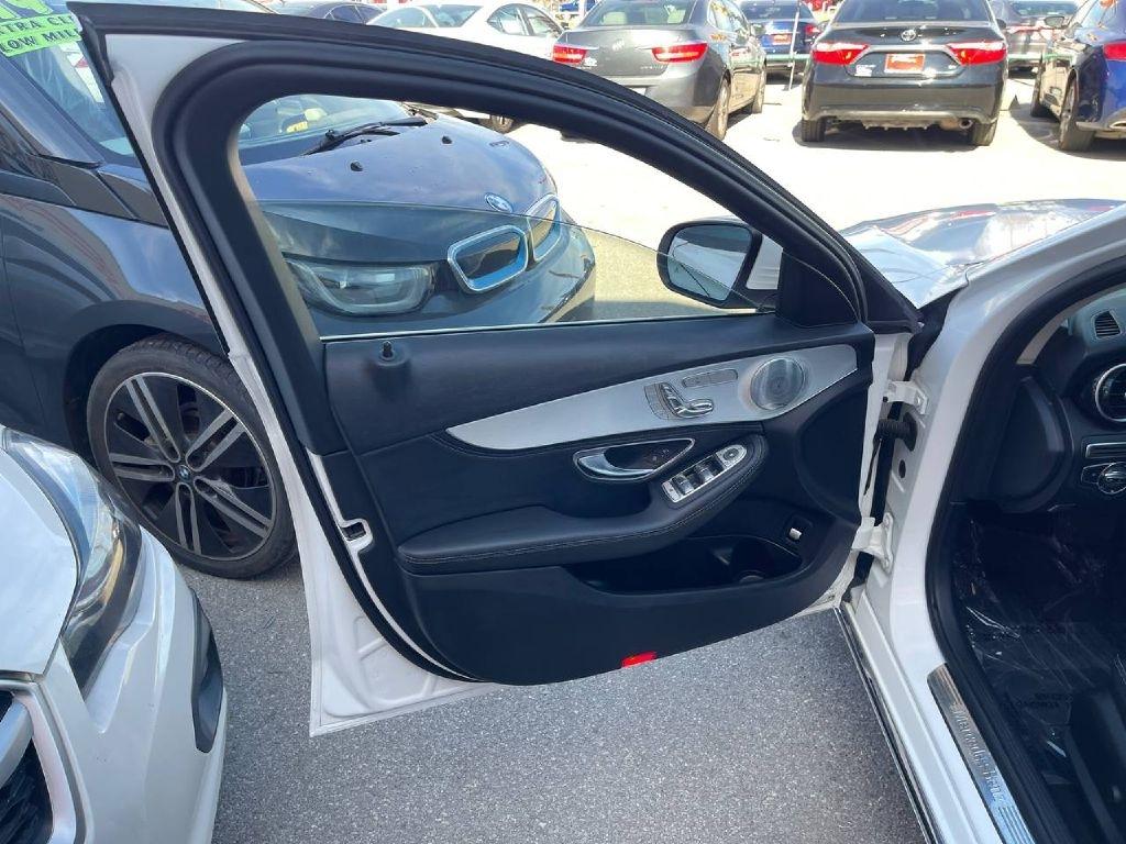Mercedes-Benz C-Class 4dr Sdn C 300 4MATIC 2016