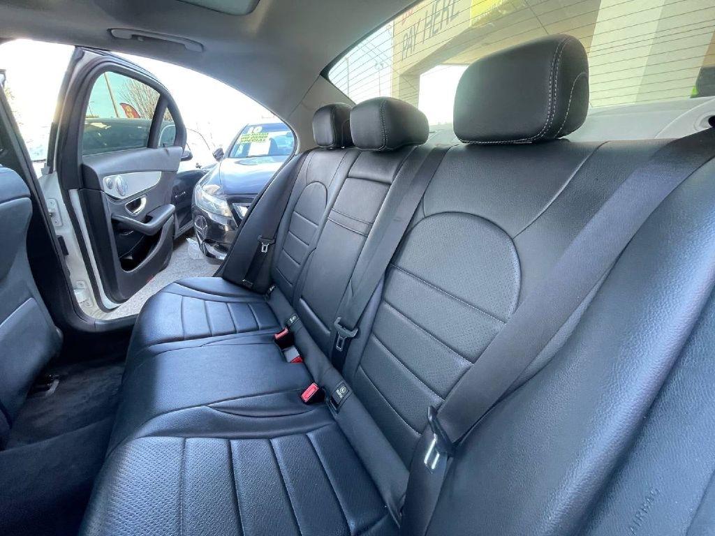 Mercedes-Benz C-Class 4dr Sdn C 300 4MATIC 2016