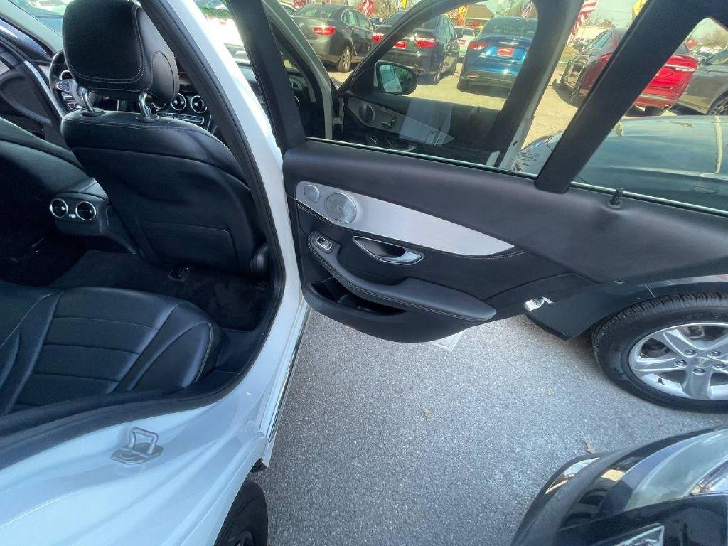 Mercedes-Benz C-Class 4dr Sdn C 300 4MATIC 2016